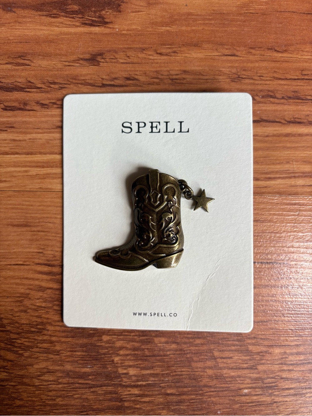 Spell Curator Exclusive Boot Brooch Pin - Picture 3 of 4